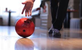 Игра в боулинг в Челябинске.Ultra Подарки. Игра в боулинг в Челябинске. Сервис: UltraPodarki.ru 8 800 505 95 30. Игра в боулинг, игра в боулинг Челябинск, боулинг Челябинск, купить боулинг Челябинск, играть в боулинг, играть в боулинг Челябинск