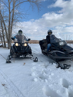 Катание на снегоходах в Челябинске в подарок. Сервис Ultra Подарки
. ✳️✴️❄️ Подарочный сертификат на катание на снегоходах в Челябинске с друзьями ❄️✴️✳️. Закажите прокат снегоходов в подарок для мужчин и парней на день рождения по привлекательным ценам. Езда на снегоходах это ещё и активный зимний отдых. Сервис UltraPodarki.ru ☎️ 8 (800) 505-95-30	. катание на снегоходах, подарочный сертификат на катание на снегоходе, прокат снегоходов, прокат снегоходов Челябинск, катание на снегоходах Челябинск, езда на снегоходе