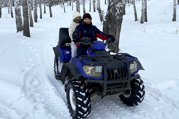Катание на квадроциклах летом в Челябинске. Сервис Ultra Подарки. Подарочный сертификат на прокат квадроциклов летом и зимой в Челябинске. Закажите катание на квадроциклах недорого и наслаждайтесь активным отдыхом с друзьями. Выбирайте живописные маршруты для езды на квадроциклах. Сервис UltraPodarki.ru 8800-505-9530. Катание на квадроциклах, Прокат квадроциклов, езда на квадроцикле, прокат квадроциклов Челябинск, катание на квадроциклах Челябинск, Катание на квадроциклах зимой, Катание на квадроциклах летом, Сертификат на катание на квадроциклах 

