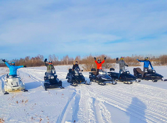 Катание на снегоходах в Челябинске в подарок. Сервис Ultra Подарки
. ✳️✴️❄️ Подарочный сертификат на катание на снегоходах в Челябинске с друзьями ❄️✴️✳️. Закажите прокат снегоходов в подарок для мужчин и парней на день рождения по привлекательным ценам. Езда на снегоходах это ещё и активный зимний отдых. Сервис UltraPodarki.ru ☎️ 8 (800) 505-95-30	. катание на снегоходах, подарочный сертификат на катание на снегоходе, прокат снегоходов, прокат снегоходов Челябинск, катание на снегоходах Челябинск, езда на снегоходе