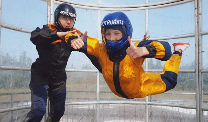 Полёт в аэротрубе  в Челябинске. Ultra Подарки. Полёт в аэротрубе  в Челябинске. Попробуйте полёт в аэротрубе . Сервис: UltraPodarki.ru 8 800 505 95 30. Полёт в аэротрубе , аэротруба Челябинск, полёт Челябинск