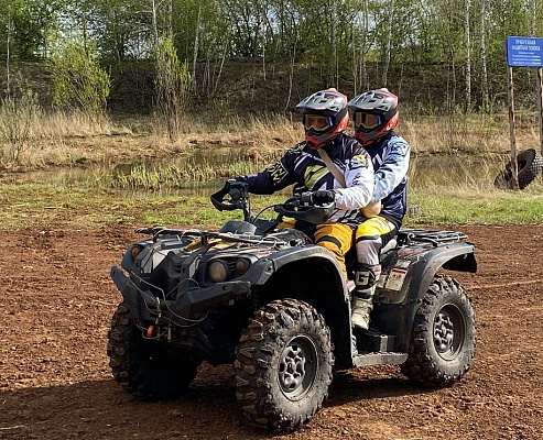 Катание на квадроциклах летом в Челябинске. Сервис Ultra Подарки. Подарочный сертификат на прокат квадроциклов летом и зимой в Челябинске. Закажите катание на квадроциклах недорого и наслаждайтесь активным отдыхом с друзьями. Выбирайте живописные маршруты для езды на квадроциклах. Сервис UltraPodarki.ru 8800-505-9530. Катание на квадроциклах, Прокат квадроциклов, езда на квадроцикле, прокат квадроциклов Челябинск, катание на квадроциклах Челябинск, Катание на квадроциклах зимой, Катание на квадроциклах летом, Сертификат на катание на квадроциклах 

