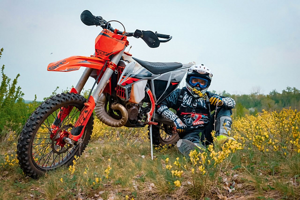 Катание на мотоцикле в Челябинске. ULTRA ПОДАРКИ. Купить катание на мотоцикле в Челябинске. Попробовав езду на мотоциклах, вы получите порцию адреналина и невероятные эмоции. Сервис: UltraPodarki.ru 8 800 505 95 30.. Катание на мотоцикле в Челябинске, прокат мотоциклов Челябинск, катание на мотоциклах, прокат мотоцикла, езда на мотоцикле Челябинск, езда на мотоцикле, мотопрогулка Челябинск, мотопрогулка, поездки на байке, личный мотоцикл, катание на мотоцикле, мотоциклетный шлем, увлечение поездками на мотоцикле, пристрастие к мотоциклам, сертификат на поездку на мотоцикле, прокатиться на мотоцикле, мото-транспорт, мото-треки, мото-поездки, езда на мотоцикле в Челябинске, катание на мотоцикле в Челябинске, мотоклуб в Челябинске
